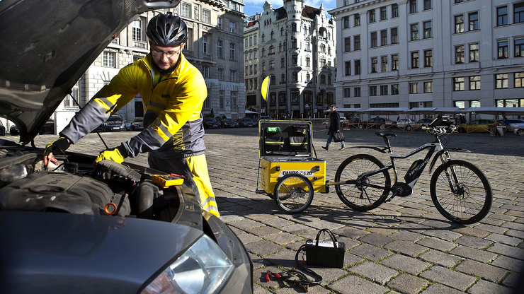 ÖAMTC E-Bike Pannenhilfe © ÖAMTC ÖAMTC E-Bike Pannenhilfe ÖAMTC