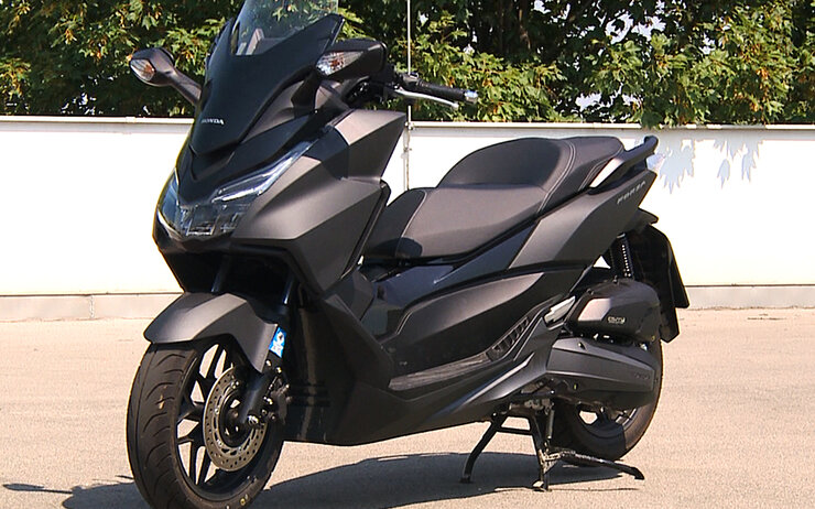 Honda_Forza_125 Honda_Forza_125