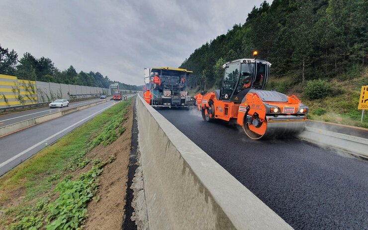 Fahrbahnsanierung Symbolfoto A 21 Fahrbahnsanierung-Asfinag.jpg Asfinag