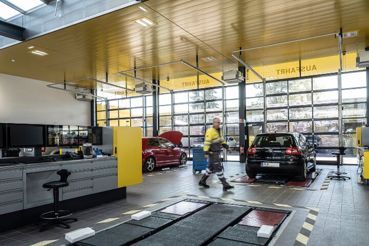 Karriere_Arbeitswelt1_Kfz Karriere_Arbeitswelt1_Kfz OEAMTC/Postl