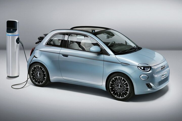 © Werk Fiat 500 Elektro Werk