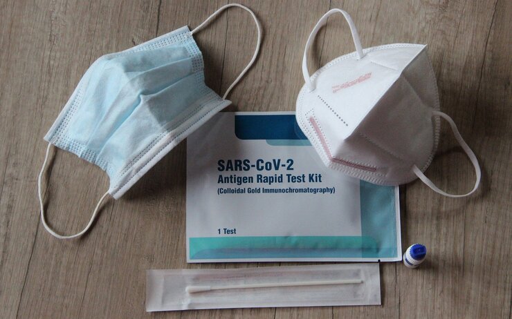 Coronatest Coronatest Pixabay