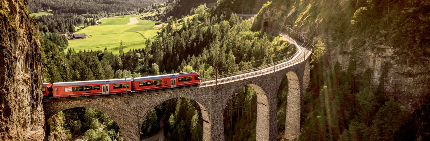 Glacier- & Bernina-Express Glacier- & Bernina-Express ÖAMTC Reisen
