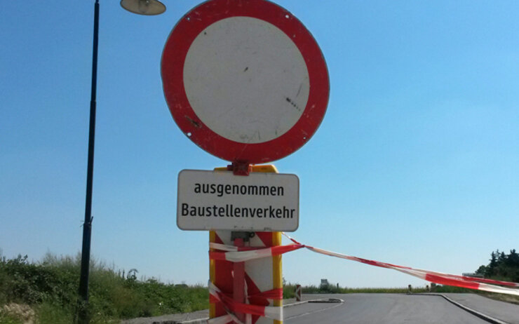 Sperre Baustelle Sperre Baustelle ÖAMTC