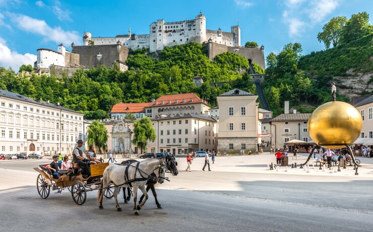 TIP_Salzburg_Kapitelplatz_SalzburgTourismus.jpg TIP_Salzburg_Kapitelplatz_SalzburgTourismus.jpg Tourismus Salzburg GmbH / Foto: G. Breitegger