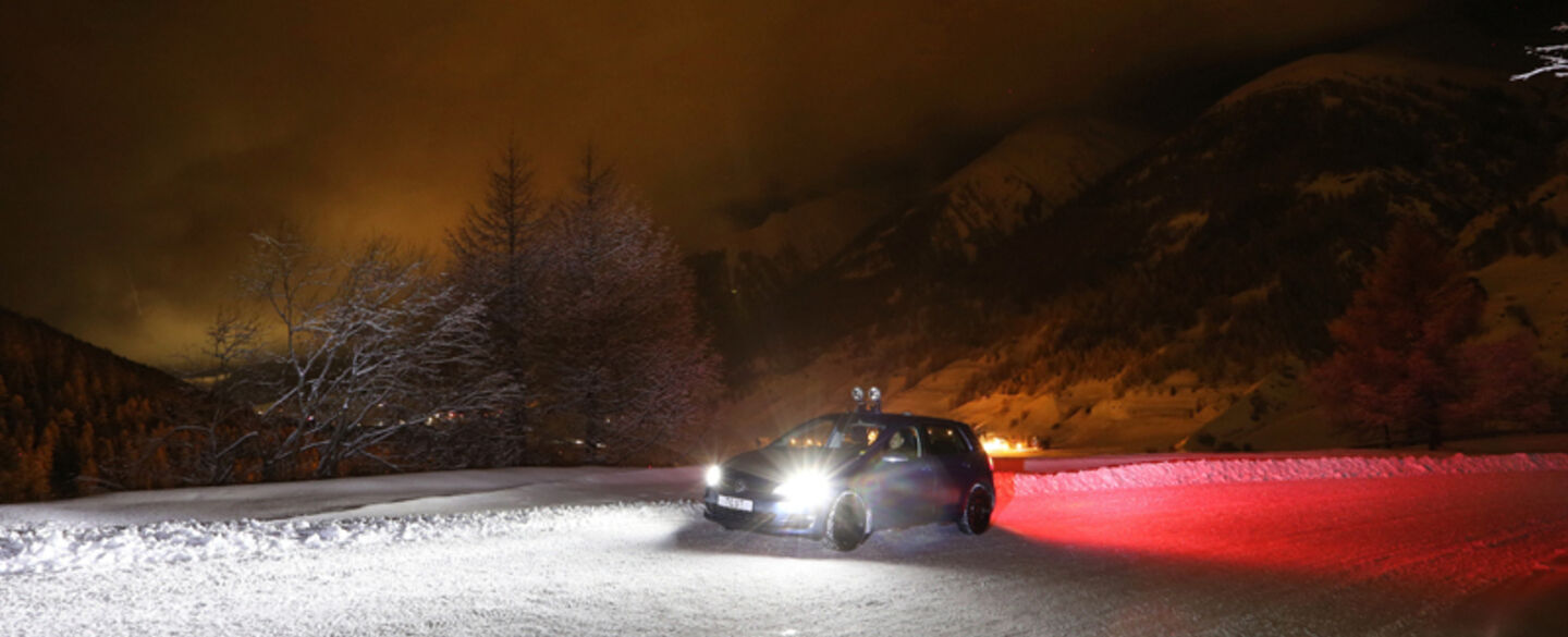 Wintereifentest 2015.jpg Wintereifentest 2015.jpg ÖAMTC