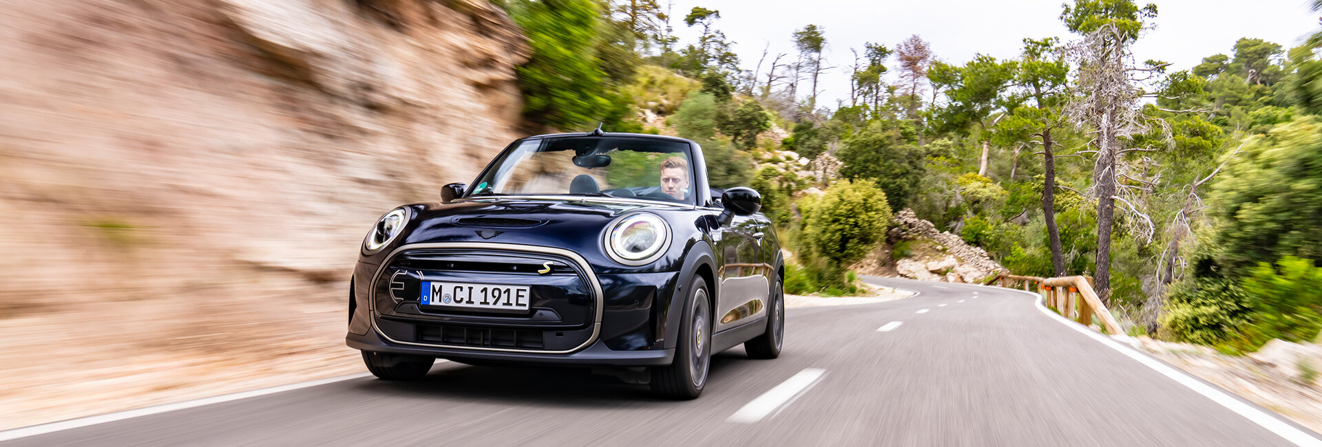 01_Mini SE Cabrio_CMS.jpg