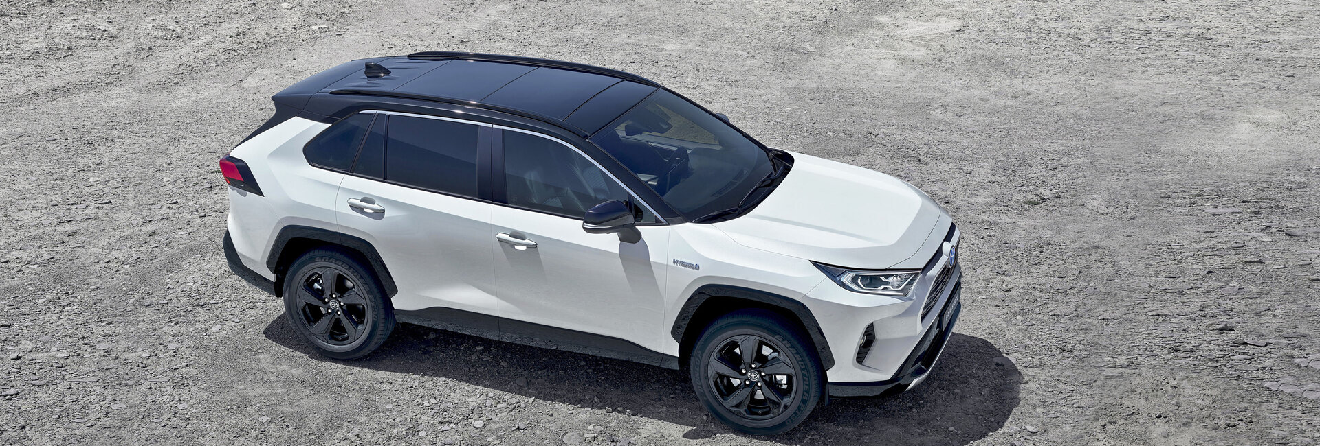 2019_TOYOTA_RAV4_ext_23_CMS.jpg