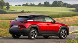 2023_12_mazda_mx30_werk_block2.jpg
