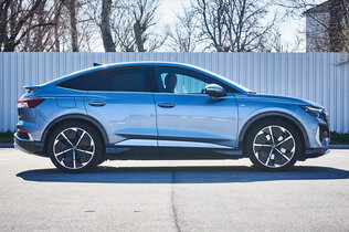 AUDI Q4 50 e-tronSportback_er005_CMS.jpg