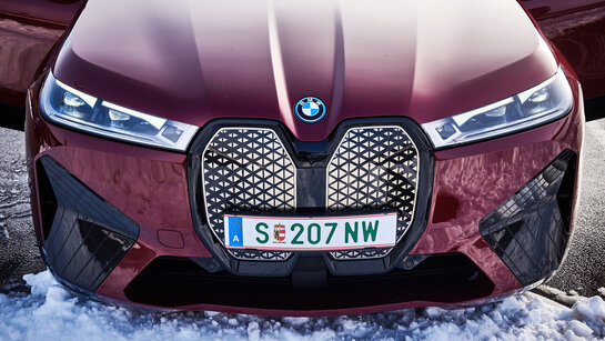 BMW iX XDrive50_er088_CMS.jpg