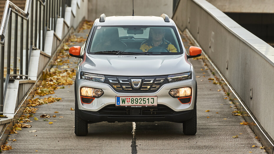 DACIASpringElectric_er093_CMS.jpg
