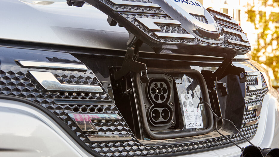 DACIASpringElectric_er152_CMS.jpg