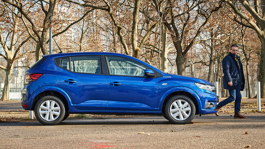 Dacia Sandero_ER_175_CMS.jpg