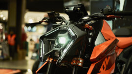 EICMA23_0037_SW_CMS.jpg