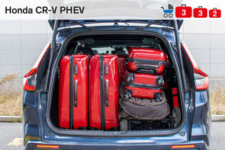 Honda CRV PHEV_Koffer_Kinderwagen_Seite_CMS.jpg