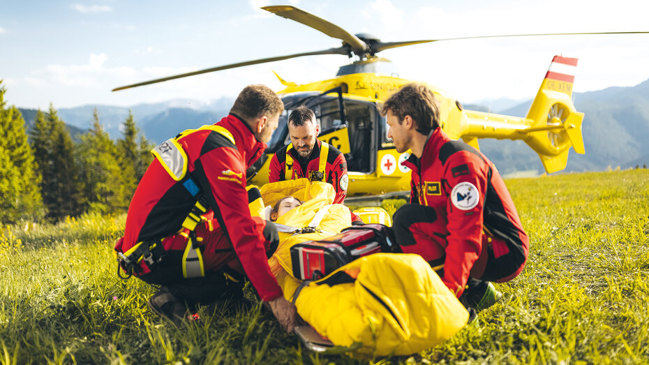 Hubschrauber OEAMTC_©_Lukas Lorenz_CMS.jpg