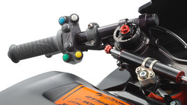 KTM_RC 8C_handlebar switch_MY2023_MY23_CMS.jpg