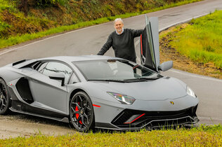 Lamborghini Aventador_WOL9327_CMS.jpg