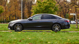 MERCEDES BENZ E 400e 4MATIC_er011_CMS.jpg