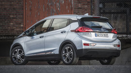 Opel Ampera-e_09_CMS.jpg