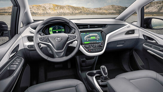 Opel Ampera-e_17_CMS.jpg
