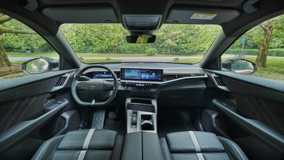Opel Grandland, großes SUV, Cockpit