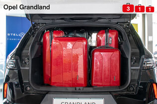 Opel Grandland_Koffer_CMS.jpg