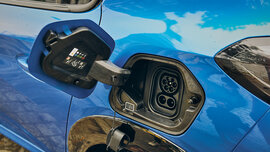 PEUGEOT e208 GT_er008_CMS.jpg