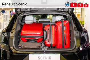 Renault Scenic_Koffer_Kinderwagen_CMS.jpg