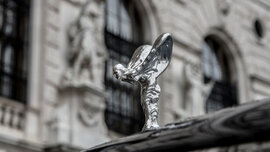 Rolls Royce Cullinan_HEN_0239_CMS.jpg