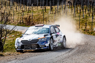 Der vierfache Rallye-Staatsmeister Simon Wagner in seinem Hyundai