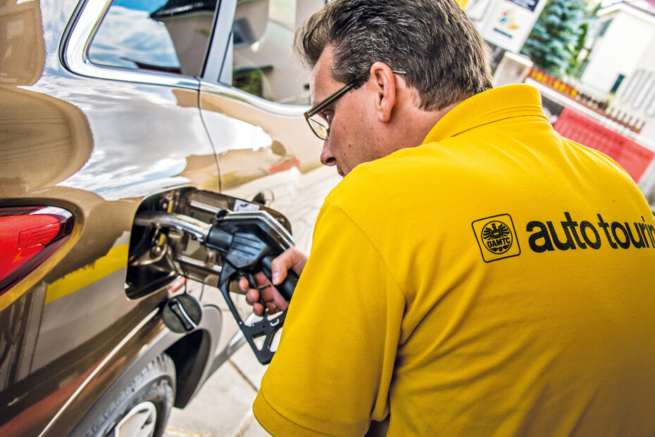 Tanken_HEN9513.jpg