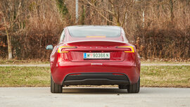 Telsa Model 3_er020_CMS.jpg