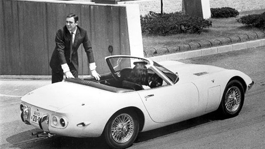 Sean Connery, Toyota 2000 GT in