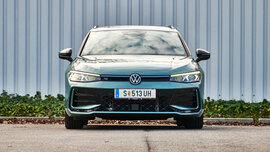 VW PASSAT VARIANT RLine_er043_CMS.jpg