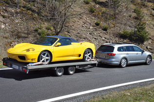 VW Passat und Ferrari_PP_3960_CMS.jpg