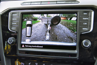 VW Passat_Anhaenger_Kal_8827_CMS.jpg