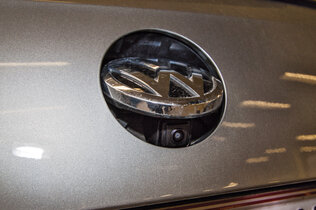 VW Passat_Heckkamera_2016-02_HE_CMS.jpg