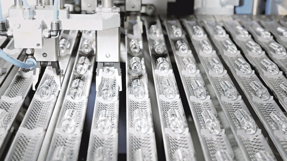 Vials_c_Schott Solutions_CMS.jpg