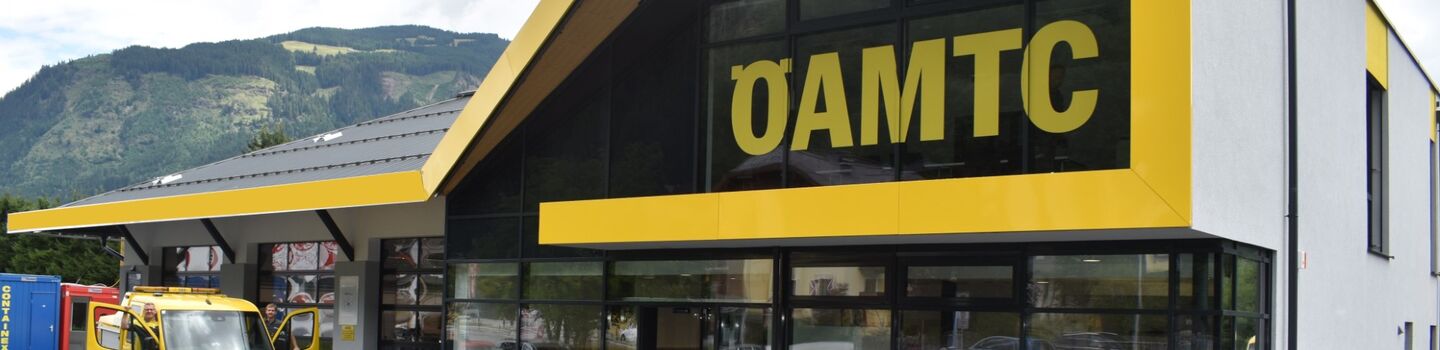 Außenansicht des ÖAMTC Stützpunktes Zell am See