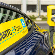 ÖAMTC ePower_öffentliche Ladestation im IZ NÖ-Süd (ecoplus)