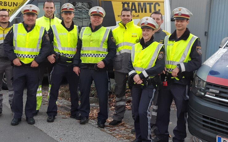 Gemeinsame Verkehrssicherheitsaktion ÖAMTC_Polizei.jpeg ÖAMTC