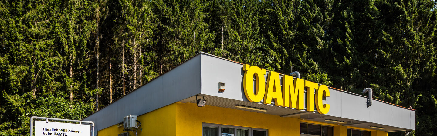 ÖAMTC-Filiale in Aspang von außen.