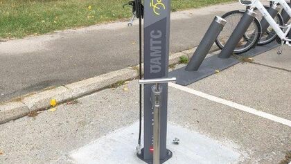 ÖAMTC Stützpunkt - Fahrrad-Station Absberggasse ggü. 53 / Ecke Laaer-Berg-Straße