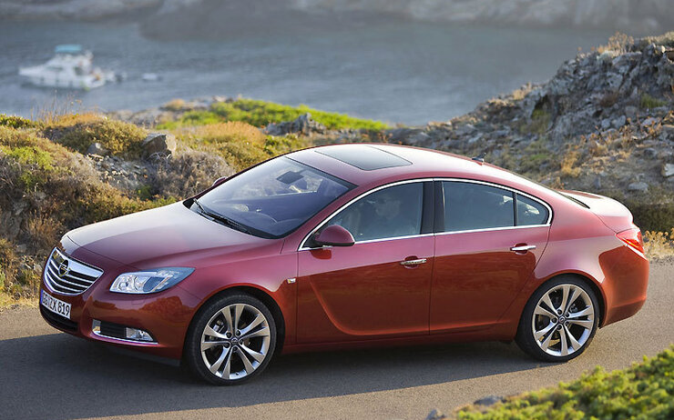 Opel Insignia 08_2012_zulassungen_opel_insignia