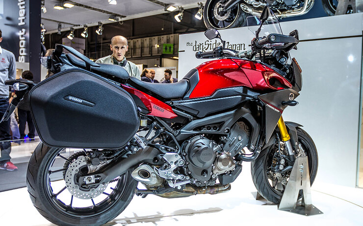 eicma_2014_yamaha_mt-09_tracer_03 eicma_2014_yamaha_mt-09_tracer_03