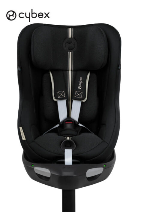 Schwarzer Kindersitz für rückwärtsgerichtetes Mitfahren im Auto, auf einer Basisstation mit Isofix Befestigung, cybex.