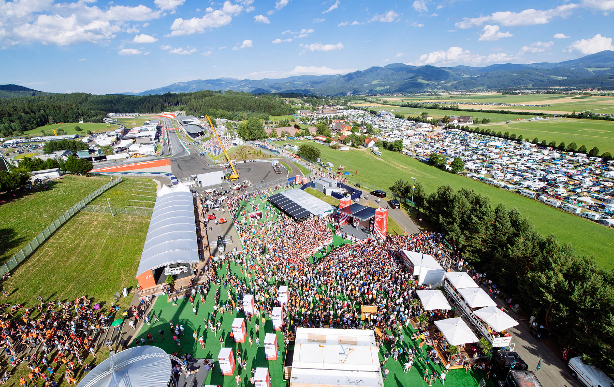 Luftaufnahme von der Fanzone am Red Bull Ring in Spielberg