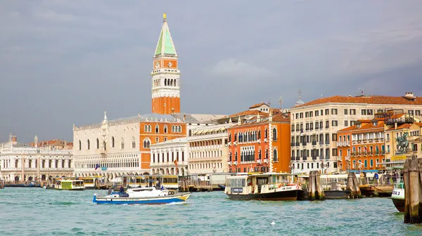Ansicht von Venedig mit Blick auf Campanile